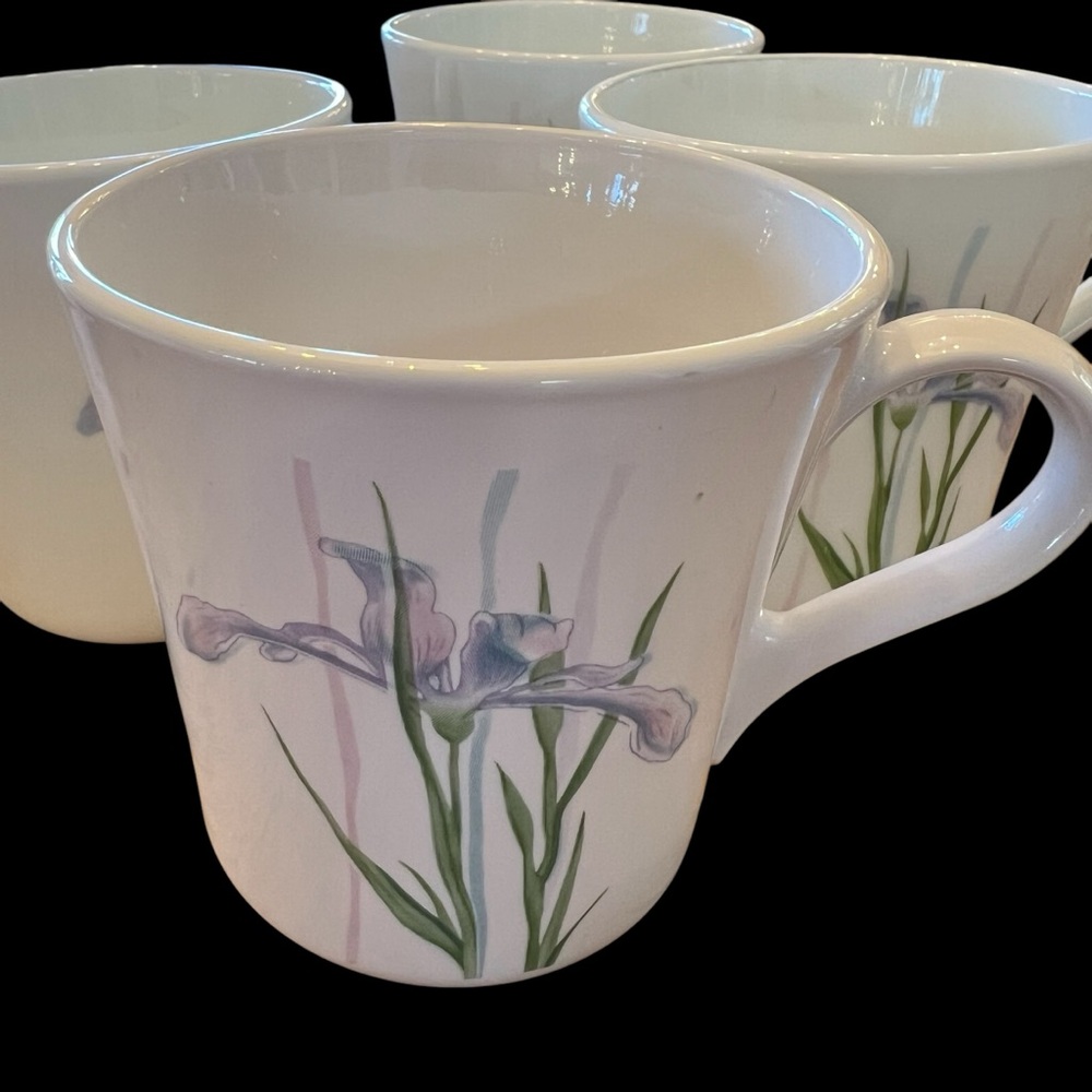 Set of 4 Corelle Corning Shadow Iris Coffee Cups Mugs 8 ounces Vintage Dishes